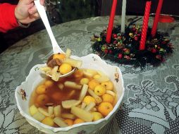 Elegir frutas frescas y reducir la cantidad de azúcar garantiza una opción mucho más nutritiva y equilibrada. NOTIMEX/ ARCHIVO