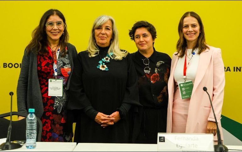 Ana Laura Rascón, Sandra Solares, Mónica Lozano y Fernanda Eguiarte reflexionaron sobre cómo las adaptaciones literarias están renovando la representación compleja y auténtica de las mujeres en pantalla. EL INFORMADOR/ A. NAVARRO.