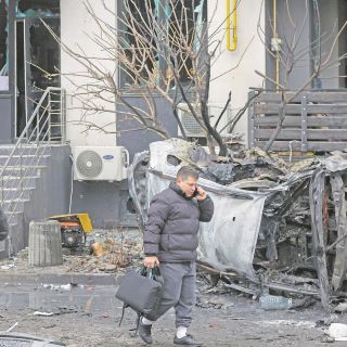 Bombardeo ruso sobre Kiev deja tres fallecidos