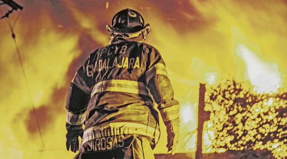 Los incendios en Sinaloa, Durango y Chihuahua arrasaron bosques y desplazaron a comunidades por enfrentamientos del narco. ESPECIAL