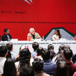 Ibargüengoitia bajo la lente de Luis Estrada: sátira, filias y fantasmas en la FIL Guadalajara