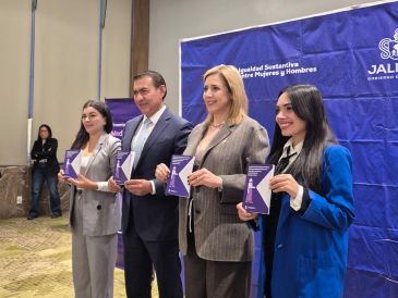 Esta mañana presentaron los Lineamientos para la Promoción y Difusión de Contenidos Libres de Estereotipos de Género, Revictimización y Lenguaje Sexista. EL INFORMADOR / J. VELAZCO