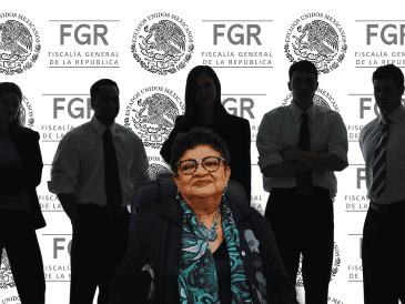 Ernestina Godoy Ramos, encargada de despacho de la Fiscalía General de la República (FGR), también participa por la titularidad. ESPECIAL / CANVA / SUN / ARCHIVO