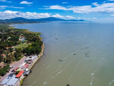 El nivel del lago de Chapala y las presas que abastecen de agua a la Zona Metropolitana de Guadalajara sigue en disminución tras el buen temporal de lluvias. EL INFORMADOR / ARCHIVO
