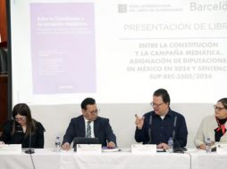 Magistrados del TEPJF presentaron el libro 