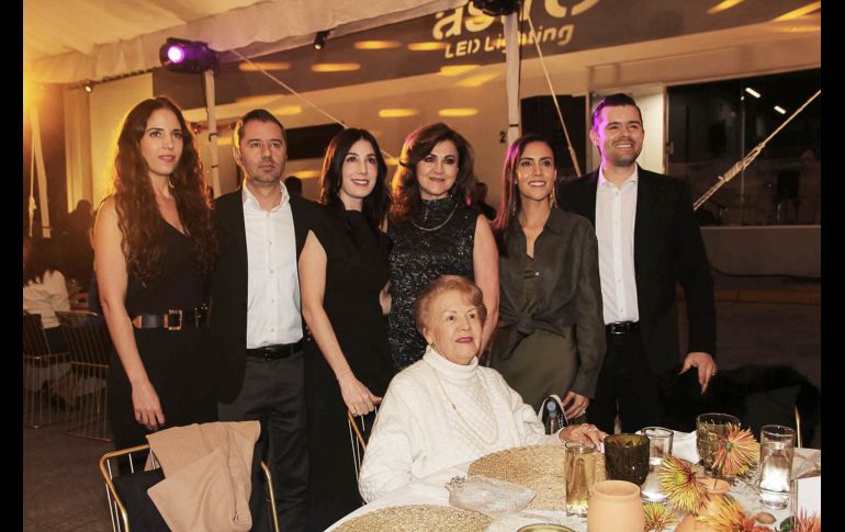 Inauguración del nuevo corporativo de OV Iluminación. GENTE BIEN JALISCO / E. Escamilla