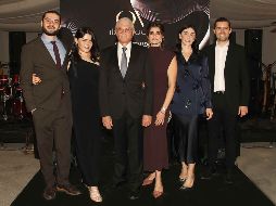 Polo Orozco Virgen, Sofía Orozco Virgen, Leopoldo Orozco Romo, Renée Orozco Virgen, Karen Orozco Virgen y Carlos Ousset Orozco. GENTE BIEN JALISCO / Inauguración del nuevo corporativo de OV Iluminación