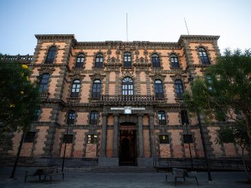 En total, son 31 titulares y 7 suplentes los que asumirán el encargo en once áreas artísticas y patrimoniales. CORTESÍA.