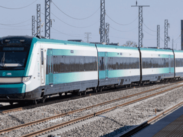 Los precios de los paquetes turísticos van de los 14 mil 760 pesos hasta los 26 mil 826 pesos. ESPECIAL/@TrenMayaMX