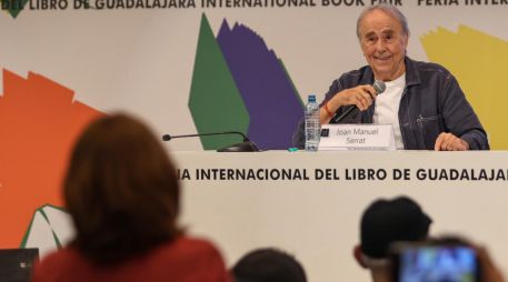 Joan Manuel Serrat reflexionó sobre migración, el Mediterráneo y la libertad durante su diálogo con jóvenes en la FIL Guadalajara. EL INFORMADOR/ A. NAVARRO.