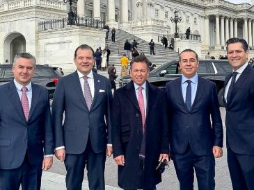 El gobernador de Jalisco visitó el Capitolio para fortalecer la presencia del estado en el extranjero y fomentar relaciones diplomáticas y comerciales. CORTESÍA.