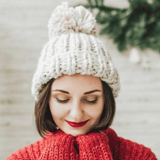 Conoce cuáles son los mejores outfits para lucir en Navidad 2025