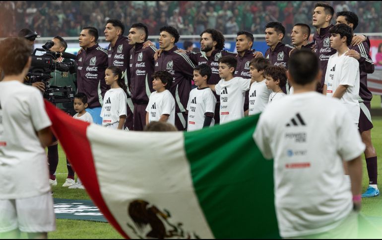 El Tri, dirigido de nuevo por Javier 