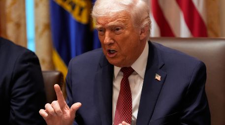 El mandatario estadounidense rectificó declaraciones previas y afirmó que no hay detenidos tras el tiroteo en Brown. AP/ ARCHIVO