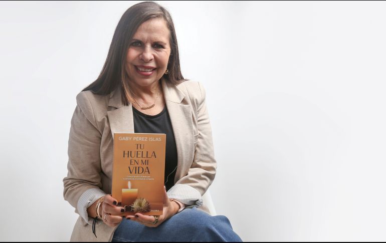 Gaby Pérez Islas presenta 