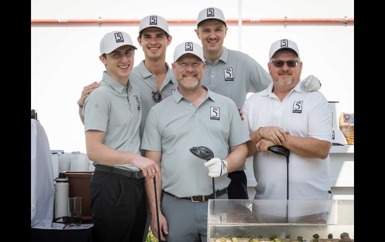 Benjamín Nathan, Pablo Díaz del Castillo, Jeff Van Leenen, Jamie Renaud y Mike Bliss. GENTE BIEN JALISCO / Revista del 11 de diciembre 2025