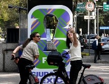 Los aficionados tienen ahora la ventaja de saber sedes y horarios de los partidos de su interés. AFP/Y. Cortez