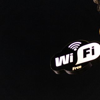 Así puedes conectarte a una red wifi pública de forma segura