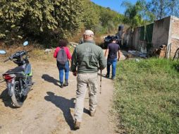 En el lugar se encontró el cuerpo de un hombre junto con objetos personales. CORTESÍA
