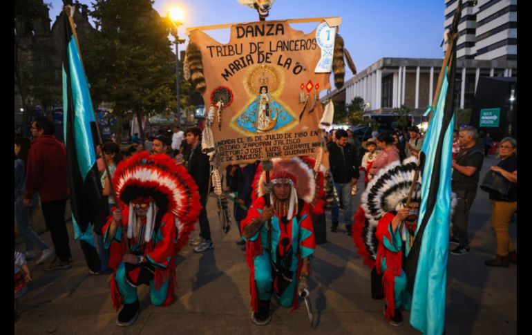 El altar, además, fue adornado con los colores de la bandera de México, para resaltar la importancia de la imagen religiosa para la nación mexicana. EL INFORMADOR/ J. Acosta