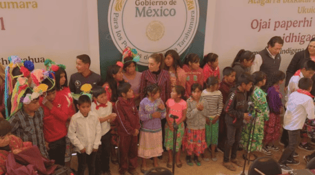 Durante una gira de trabajo por el municipio de Guadalupe y Calvo, Sheinbaum reconoció que existen dificultades en los caminos de la región por la violencia armada. SUN/ESPECIAL