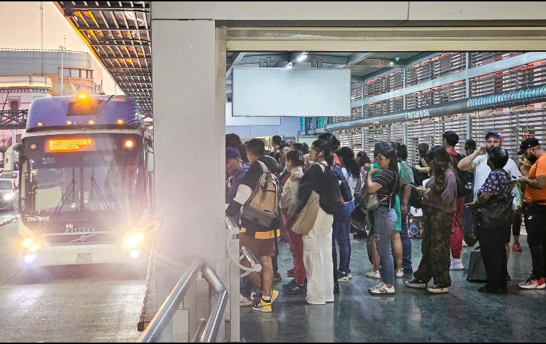 A lo largo de la tarde te iremos informando de algún otro retraso o modificación que se registre en la ciudad, por lo que te recomendamos mantenerte informado. EL INFORMADOR/ ARCHIVO