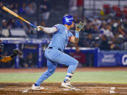 Bligh Madris pegó de hit en la octava para producir la carrera definitiva. CORTESÍA/Charros de Jalisco