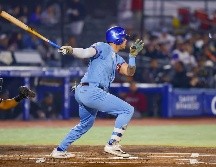 Bligh Madris pegó de hit en la octava para producir la carrera definitiva. CORTESÍA/Charros de Jalisco