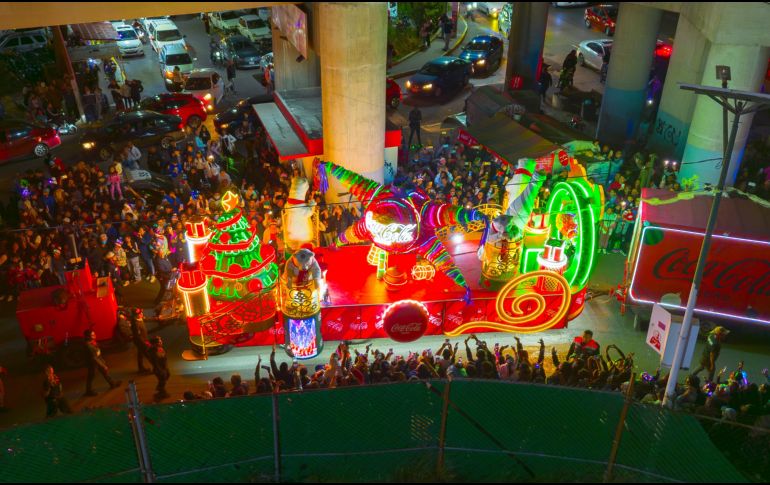 La Caravana Navideña de Coca-Cola ya recorrió 12 ciudades de México. ESPECIAL