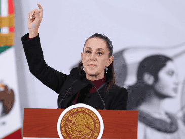 La Presidenta de México, Claudia Sheinbaum, en Palacio Nacional este viernes. EFE / M. Guzmán
