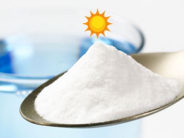 Tomar bicarbonato en ayunas puede ofrecer alivio temporal en ciertos casos, pero su uso indiscriminado o prolongado puede generar efectos negativos en la salud.  CANVA