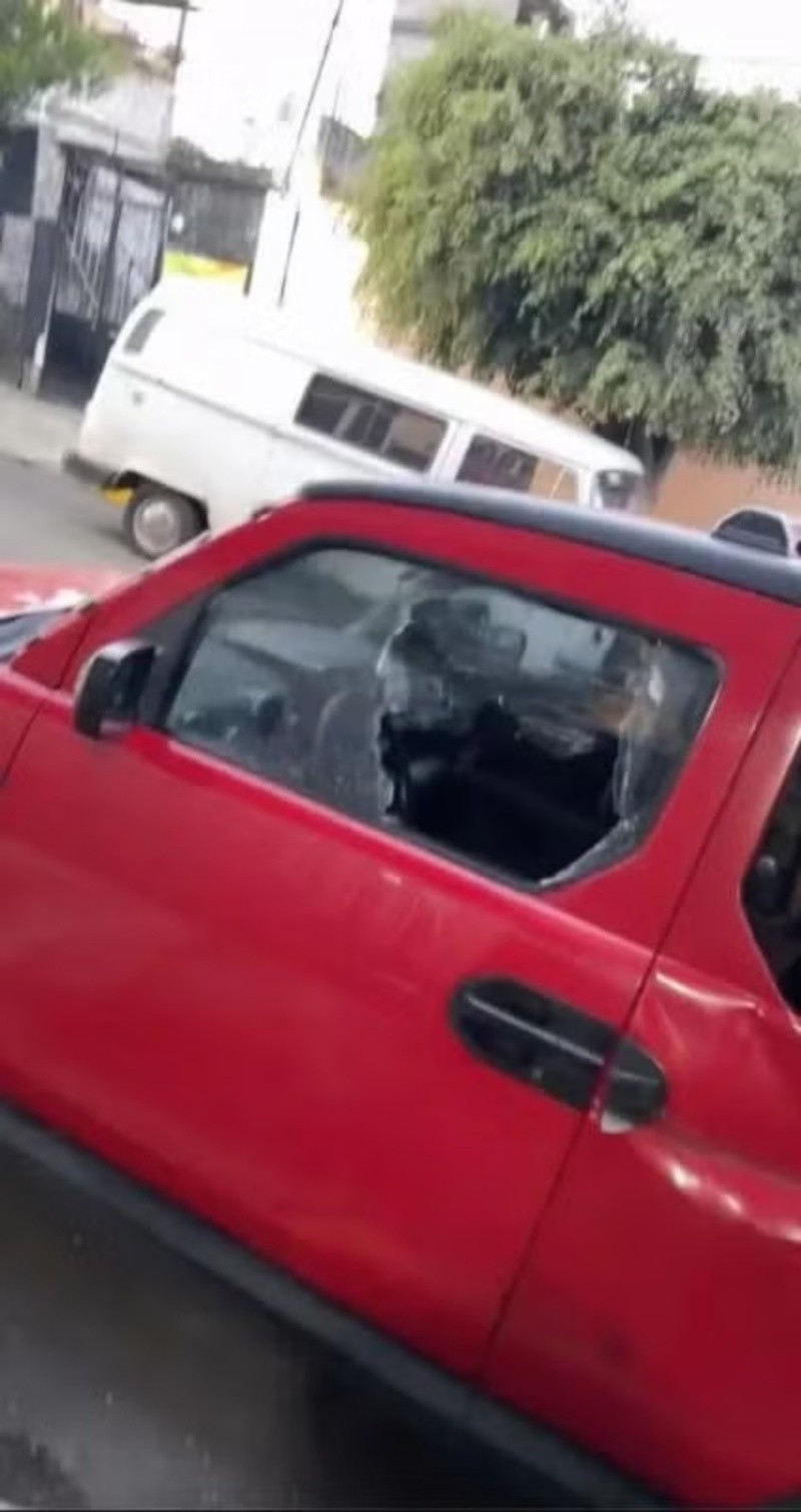 &nbsp;INSTAGRAM/@aaronmercury