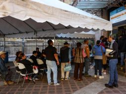 Las personas que no realicen el pago de su refrendo durante 2025 y estén obligadas a sustituir las placas, deberán cubrir en 2026 el costo del cambio que será superior a los dos mil 500 pesos. EL INFORMADOR/ A. Navarro