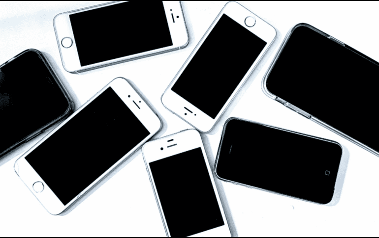 No necesitas gastar tanto para tener un buen teléfono. CANVA