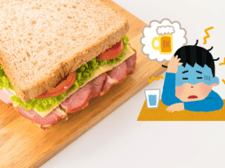 Comer algo cuando tienes resaca puede ayudar al cuerpo a recuperarse. CANVA