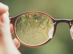 En el caso de arañazos profundos, no existe una solución casera efectiva y la única alternativa es el reemplazo del lente. Unsplash