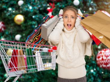 A pesar de este contexto de presión en las finanzas personales, el 54% de los mexicanos reportó haber incrementado su presupuesto para las celebraciones de fin de año. ESPECIAL / CANVA