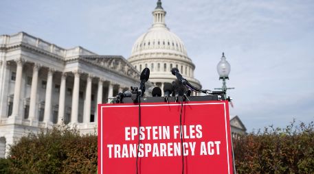 El caso Epstein suma nueva documentación luego de que el Departamento de Justicia recibiera archivos del FBI y una fiscalía de Nueva York. EFE/ARCHIVO