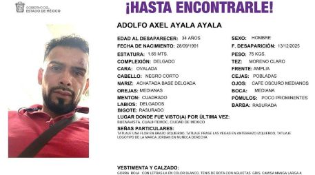 Adolfo Axel Ayala Ayala es un joven de 34 años, mide un metro con 65 centímetros, delgado, moreno, con cabello ondulado negro. ESPECIAL/ X/ @COBUPEM