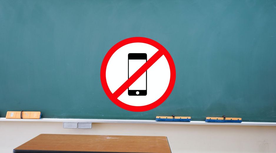 El objetivo es recuperar la escuela como un entorno de atención plena, reflexión y desarrollo humano integral, al favorecer la concentración, la lectura, el pensamiento crítico y la interacción directa entre alumnos y docentes. ESPECIAL / CANVA