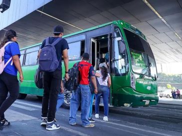 El costo real de un pasaje del transporte público será determinado por parte del gobernador Pablo Lemus, que actualmente es de $9.50. EL INFORMADOR / ARCHIVO
