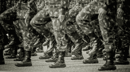 En los planteles educativos dependientes de la Secretaría de la Defensa Nacional (Sedena), la vida académica y la disciplina castrense van de la mano. ESPECIAL