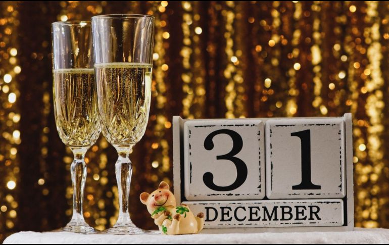 Con la llegada del Año Nuevo, muchas personas recurren a costumbres heredadas que buscan atraer buena energía para el ciclo que comienza. CANVA