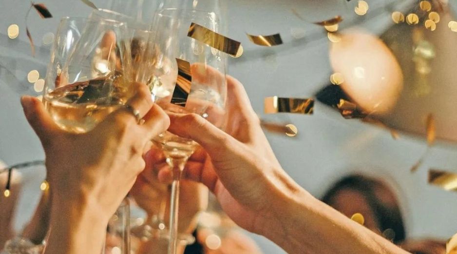 En víspera de año nuevo las personas buscan la vestimenta que mejor los describa y que los acompañe en el inicio de un nuevo ciclo. ESPECIAL