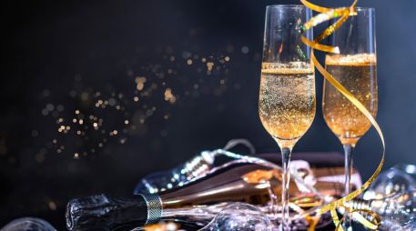 Diversas prácticas culturales y de creencia han circulado y se comparten ampliamente en redes sociales y comunidades desde semanas antes del 31 de diciembre. PIXABAY.