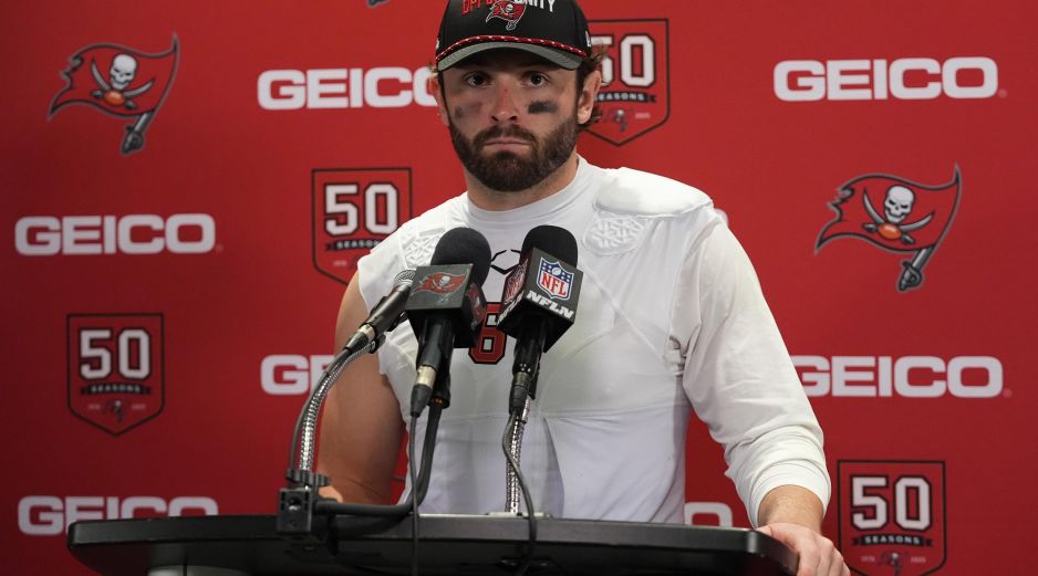 El quarterback de los Buccaneers, Baker Mayfield, habló en una conferencia de prensa sobre lo que sigue para el equipo tras sufrir esta derrota. AP