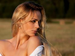 ¿Qué tonos de rubio ayudan a tapar las canas? UNSPLASH / S. SVECHNIKOV