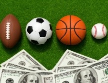 Siete de los primeros 10 lugares de los equipos más valiosos de 2025 les corresponden a equipos de la NFL, con tres clubes de la NBA en medio. ESPECIAL / CANVA