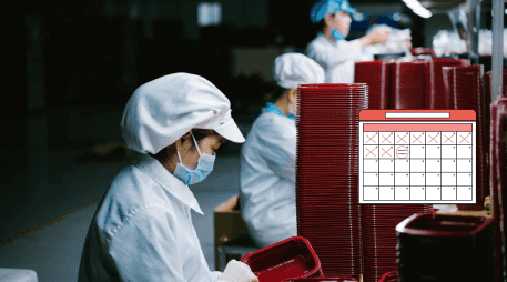 Trabajadores como estudiantes empiezan a revisar el calendario 2026 para identificar los días de descanso obligatorio. PIXABAY / CANVA