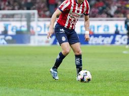 Chivas afrontará el Clausura 2026 con movimientos puntuales en su plantel. IMAGO7